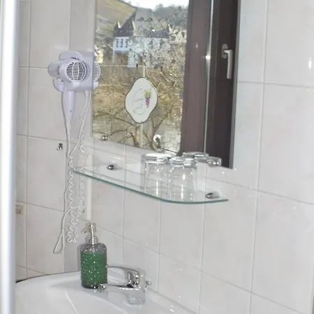 ゲストハウス Bachmeier's Traube Niederfell