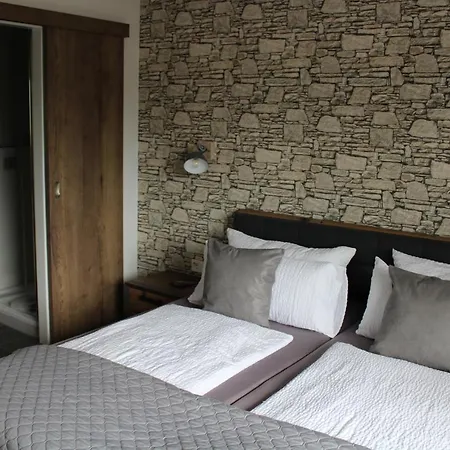 Bachmeier's Traube 3*